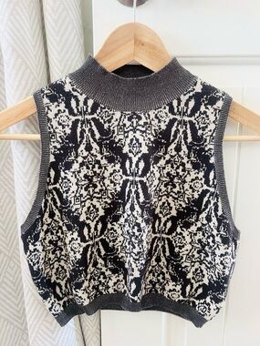 Billabong Western Print High Neck Knit Sleeveless Sweater Vest Tank Top - L